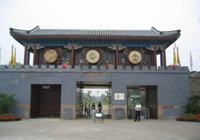 Mountain Resort of Chengde (Bishu Shanzhuang): 
Hebei - Chengde; 
Travel in Chengde, Hebei 