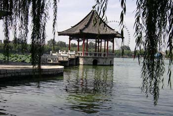 Daming Lake (Lake of Great Light): 
Shandong - Jinan; 
Travel in Jinan, Shandong 
