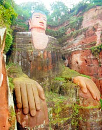 Leshan Giant Buddha: 
Sichuan - Leshan; 
Travel in Leshan, Sichuan 