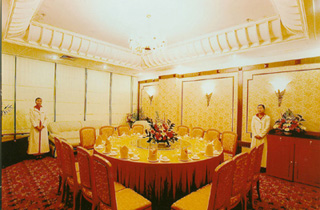 Dynasty International Hotel: 
Yunnan - Kunming; 
Hotel in Kunming, Yunnan 