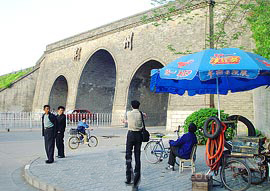 Jingzhou City: 
Hubei - Jingzhou; 
Profile in Jingzhou, Hubei 